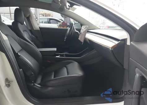 2019 Tesla Model 3 Long Range/Mid Range/Standard Range/Standard Range Plus из США, поврежденный, VIN 5YJ3E1EA9KF190553